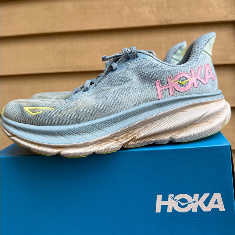 Women Hoka Clifton 9 Running  Shoe